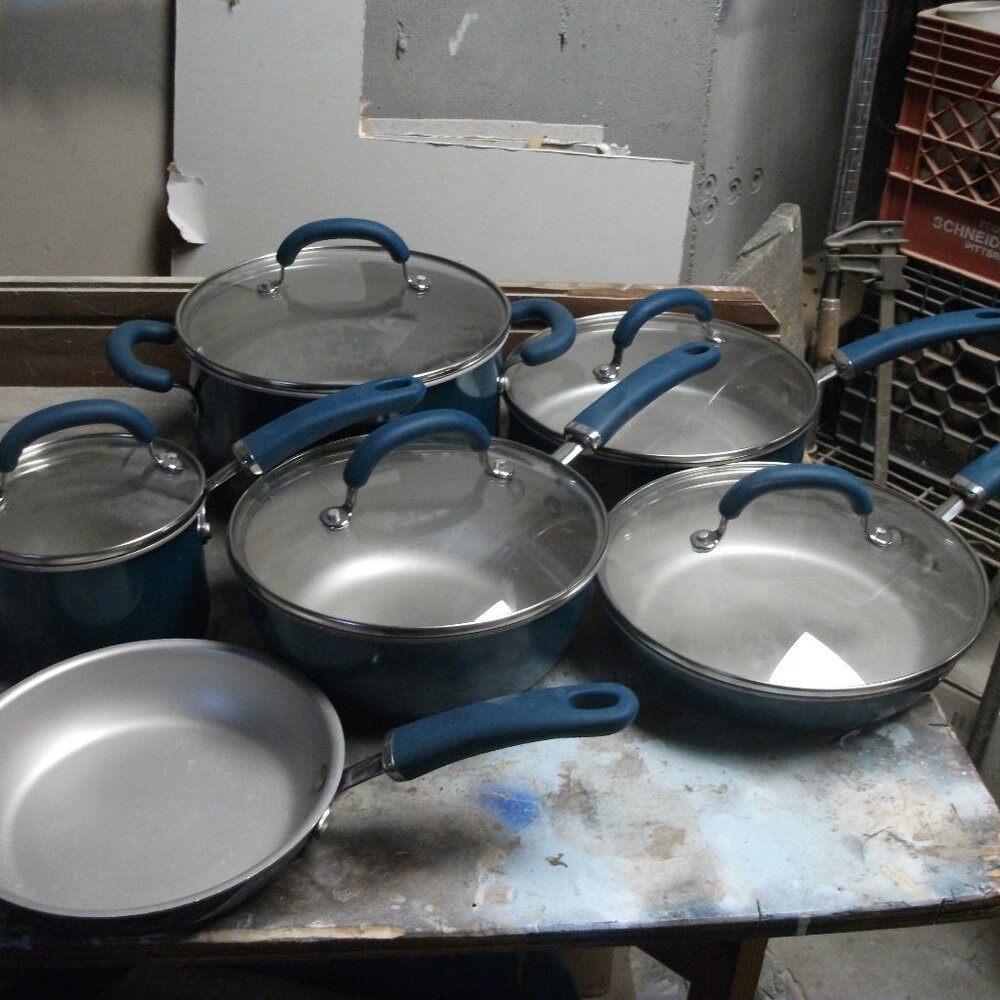 Teal Rachel Ray 11 piece cookware set